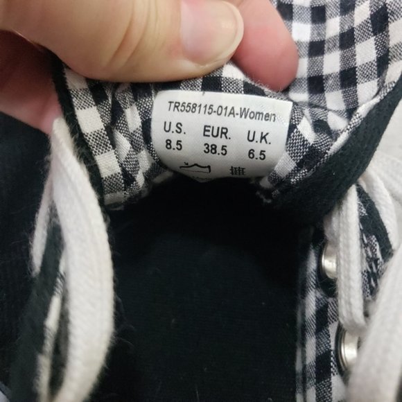 True religion lace up sneakers womens 8.5 - Picture 5 of 6